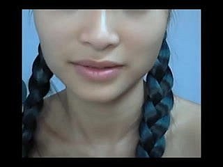 Chinese Hottie Akin Pussy on Cam